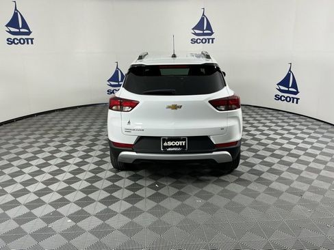 Used 2023 Chevrolet TrailBlazer LT w/ Convenience Package image 5