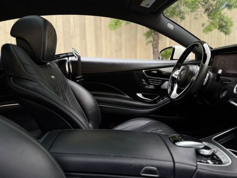 Used 2019 Mercedes-Benz S 560 4MATIC Coupe image 29
