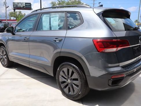 Used 2023 Volkswagen Taos S FWD image 6