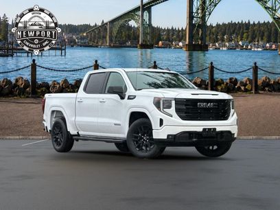 New 2026 GMC Sierra 1500 Elevation w/ LPO, Elevation Black Package