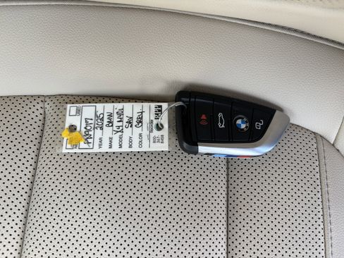 Used 2025 BMW X4 M40i image 38