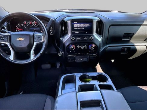 Used 2021 Chevrolet Silverado 1500 LT w/ Z71 Off-Road Package AWD/4WD image 15