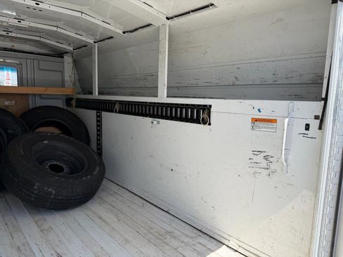 Used 2021 Ford E-350 and Econoline 350 Super Duty w/ Power Windows & Locks Group RWD image 13