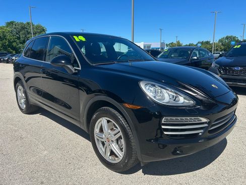 Used 2014 Porsche Cayenne Diesel AWD/4WD image 3