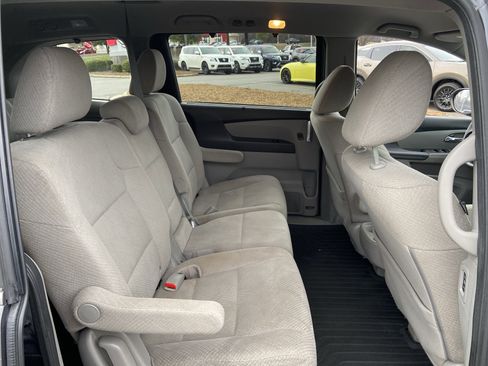 Used 2016 Honda Odyssey SE image 18