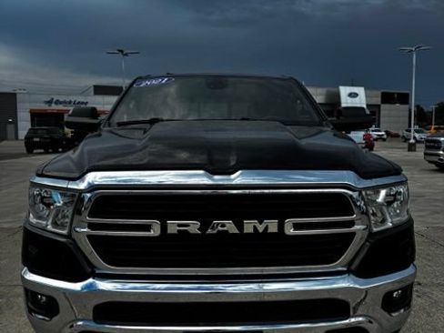 Used 2021 RAM 1500 Big Horn AWD/4WD image 2