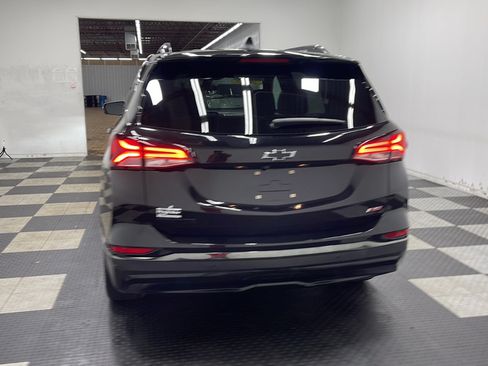 Used 2023 Chevrolet Equinox RS FWD image 17