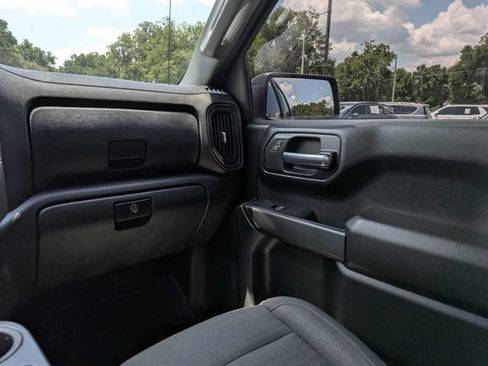 Used 2023 Chevrolet Silverado 1500 Custom AWD/4WD image 16