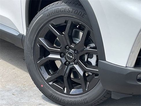 New 2025 Honda Pilot Touring image 10