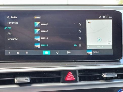 Used 2024 Kia Sorento S image 22