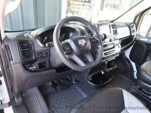 Used 2024 RAM ProMaster 2500 w/ Convenience Group FWD image 10