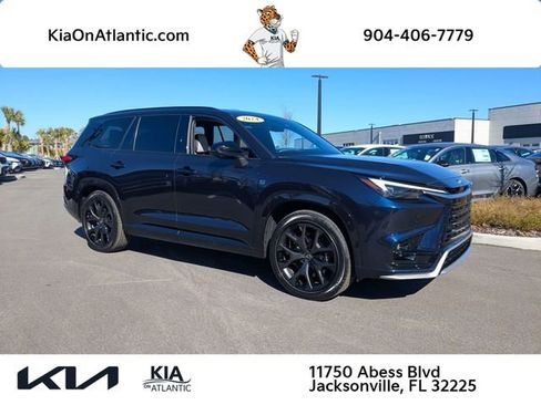 Used 2024 Lexus TX 500h AWD image 1