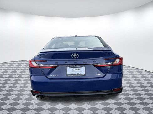 Used 2025 Toyota Camry SE FWD image 6
