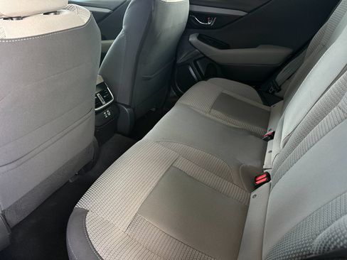 Used 2024 Subaru Outback Premium AWD/4WD image 11