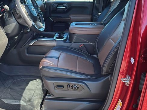 Certified 2021 Chevrolet Silverado 1500 High Country w/ Technology Package image 13