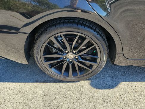 Used 2023 Toyota Camry XSE image 12