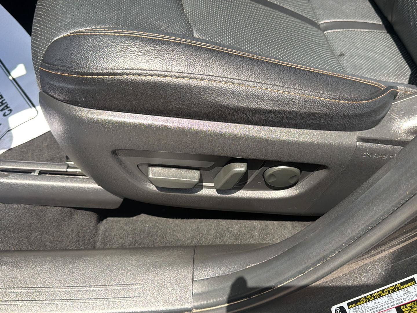 Used 2024 MAZDA CX-90 Plug-In Hybrid w/ Preferred AWD/4WD image 15