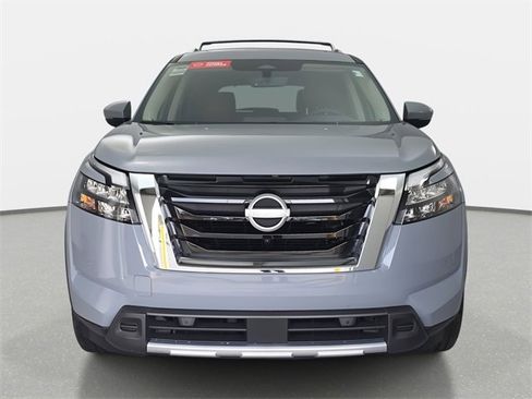 Certified 2025 Nissan Pathfinder Platinum w/ Cargo Package image 2