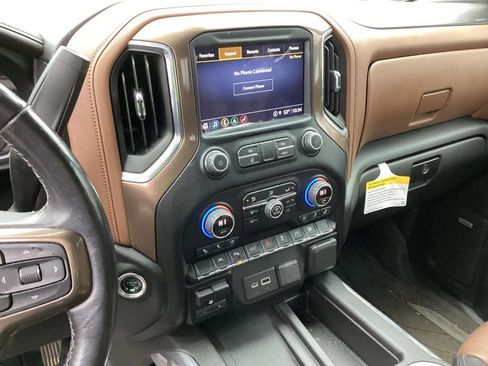 Used 2022 Chevrolet Silverado 1500 High Country image 8