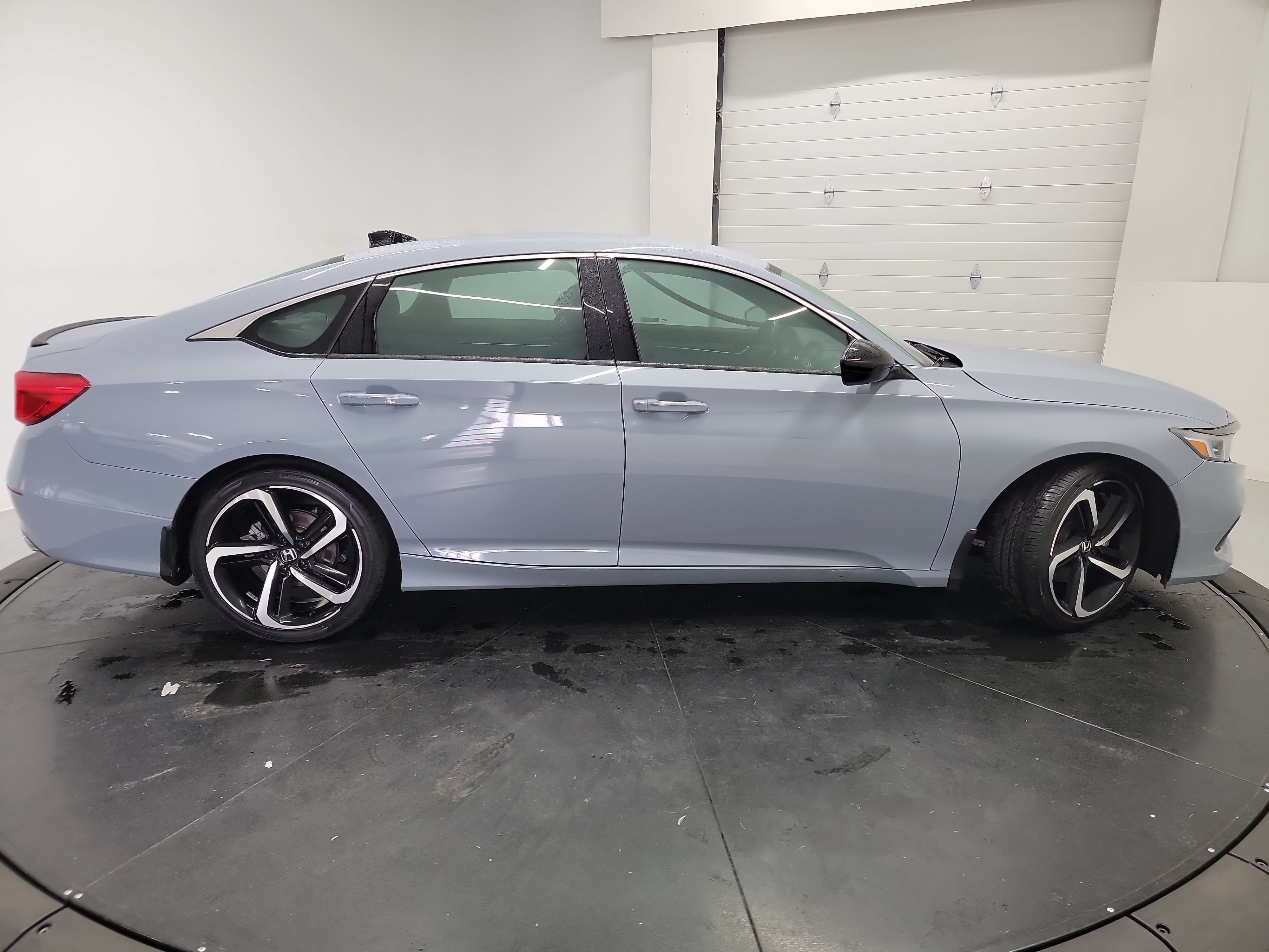 Used 2022 Honda Accord Sport image 11