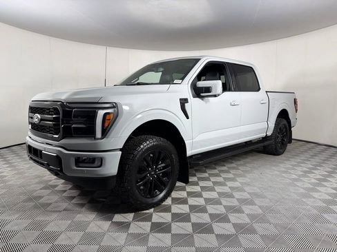 Used 2024 Ford F150 Lariat w/ Bed Utility Package AWD/4WD image 11