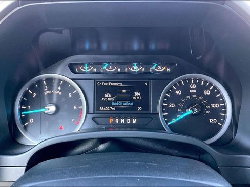 Certified 2021 Ford Expedition XLT image 12