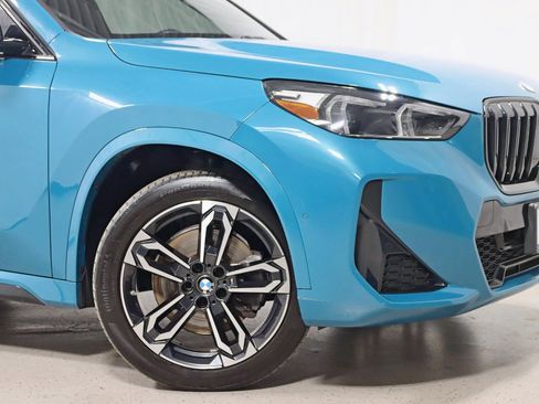 Used 2023 BMW X1 xDrive28i w/ M Sport Package image 5