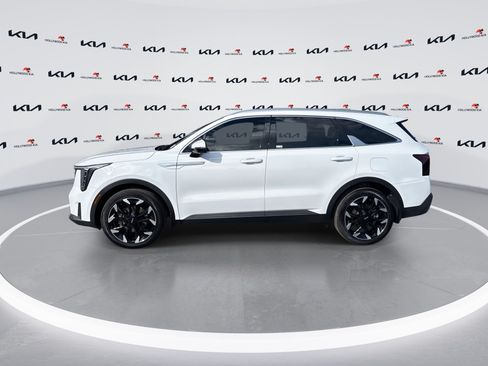 Used 2025 Kia Sorento SX FWD image 5