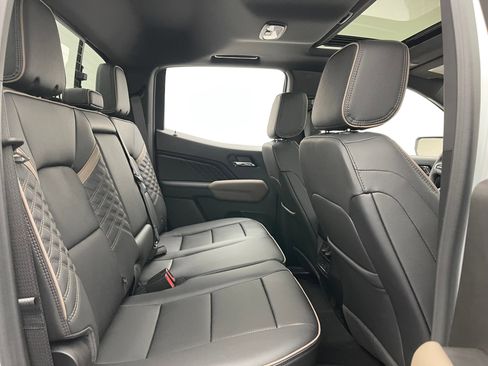 New 2026 GMC Canyon Denali AWD/4WD image 36