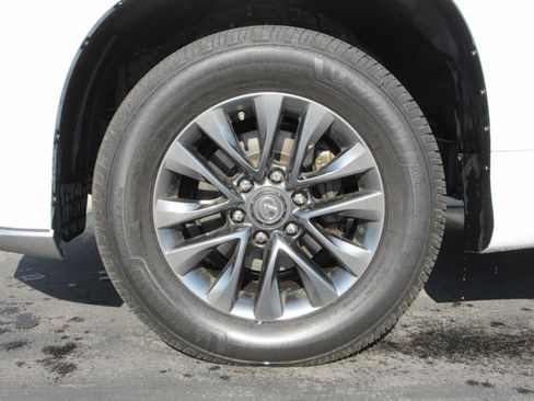 Used 2017 Lexus GX 460 Premium AWD/4WD image 18
