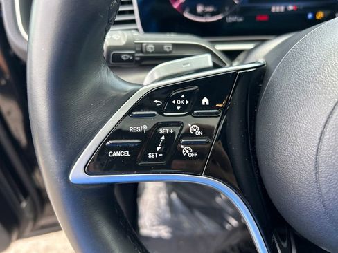Used 2025 Mercedes-Benz GLE 350 4MATIC w/ AMG Line Exterior image 44