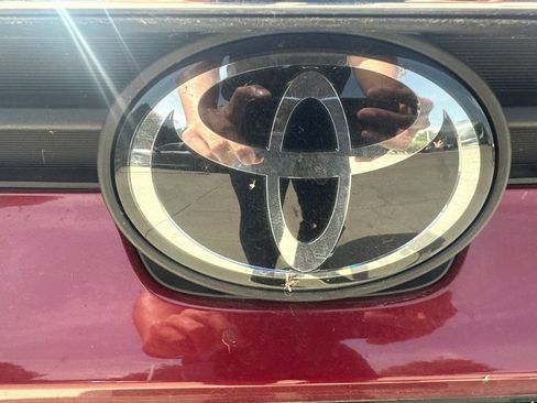 Used 2025 Toyota Grand Highlander AWD image 13