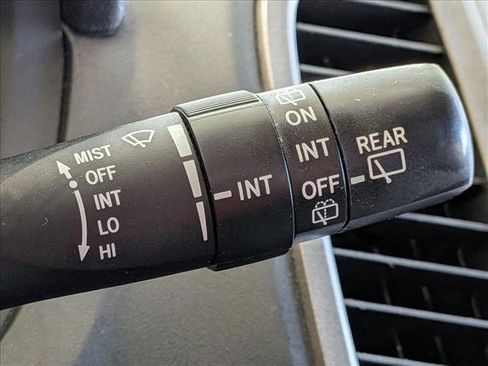 Used 2013 Toyota Venza LE image 9