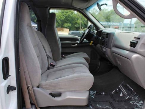 Used 2001 Ford F250 Lariat RWD image 22