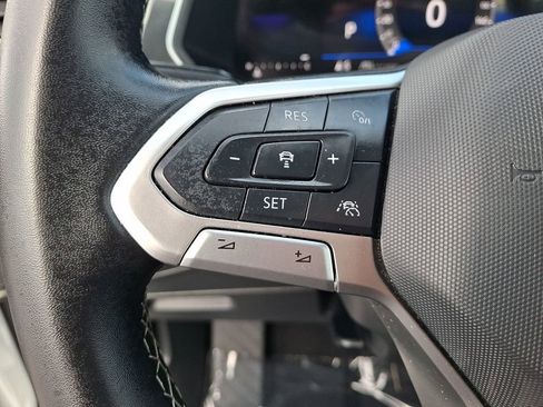 Used 2024 Volkswagen Tiguan Wolfsburg Edition image 23
