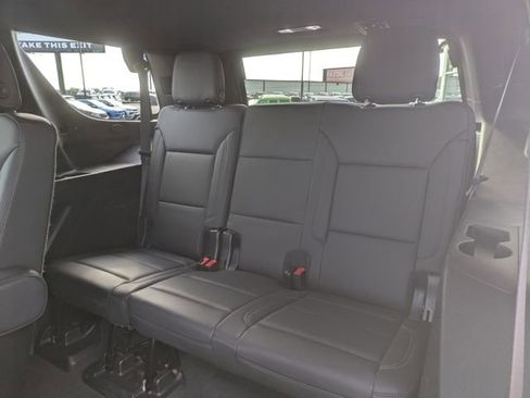 Used 2022 Chevrolet Tahoe Z71 w/ Luxury Package image 24