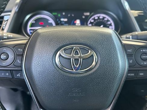 Used 2021 Toyota Camry XSE FWD image 22
