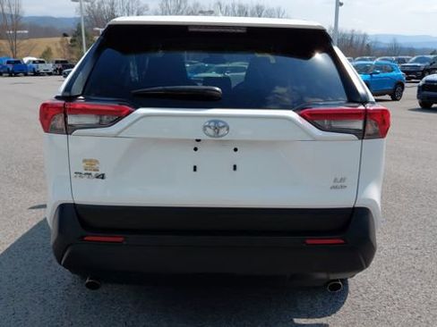Used 2024 Toyota RAV4 LE image 5