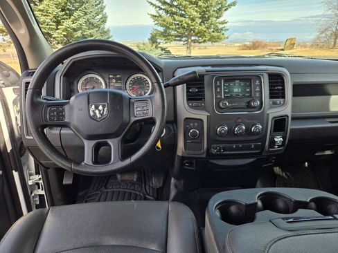 Used 2016 RAM 3500 Tradesman w/ Protection Group image 14