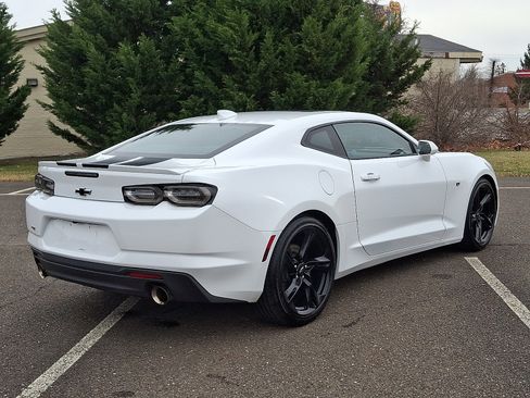 Used 2023 Chevrolet Camaro LT w/ RS Package image 6