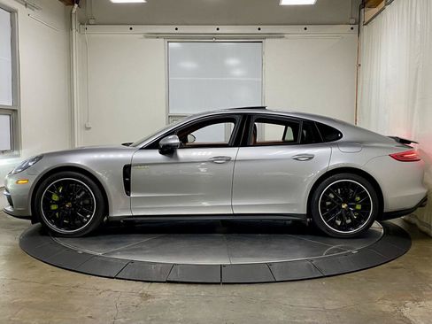 Used 2018 Porsche Panamera 4 AWD/4WD image 6