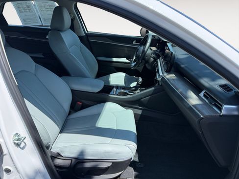 Used 2024 Kia K5 EX FWD image 19