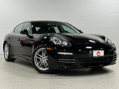 Used 2014 Porsche Panamera 4 AWD/4WD image 4