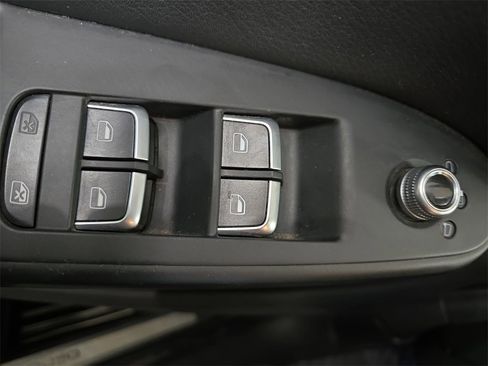 Used 2014 Audi A4 Premium w/ Lighting Package image 29