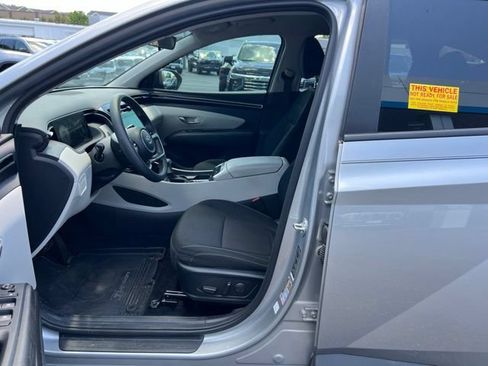 Used 2024 Hyundai Tucson SEL FWD image 19