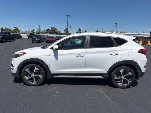 Used 2018 Hyundai Tucson Sport w/ Cargo Package AWD/4WD image 4