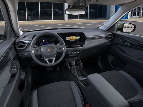 New 2026 Chevrolet TrailBlazer LT w/ Convenience Package image 15