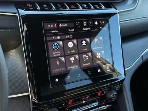 Used 2024 Jeep Grand Cherokee L Laredo image 23