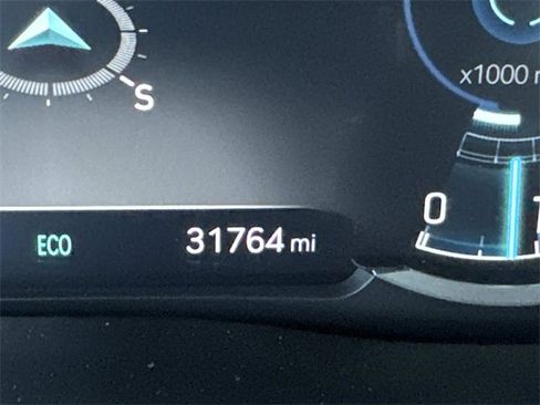 Used 2024 Genesis GV70 2.5T w/ Select Package image 27