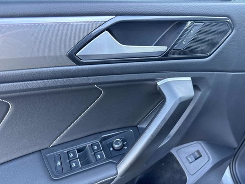 Used 2024 Volkswagen Tiguan SE R-Line image 19